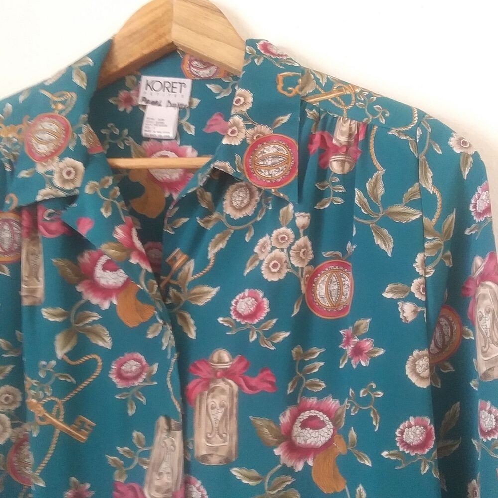 Vintage 90s Womens Koret Petites Blouse, 6P Teal Floral Perfume Key Print